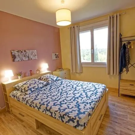 Magnifique T4 Au Calme Apartmán