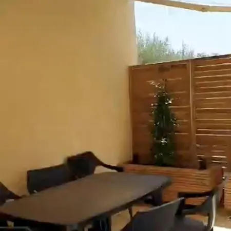 Magnifique T4 Au Calme Daire Uzès
